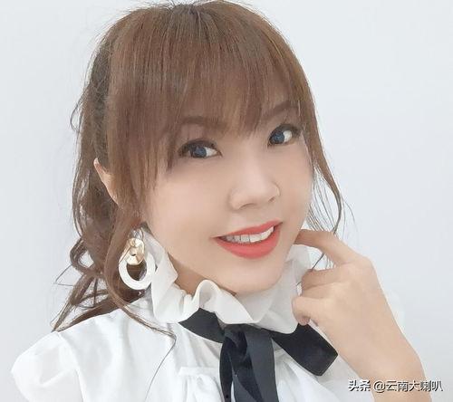 娱乐吃瓜女艺人定位,那些热衷于吃瓜的女艺人，她们的生活与事业