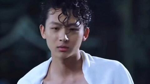 刘大锤爆料张晚意恋情视频,张晚意恋情视频引发热议